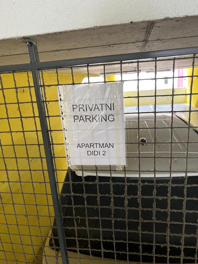 Didi2- Free Private Parking-garage Νόβι Σαντ